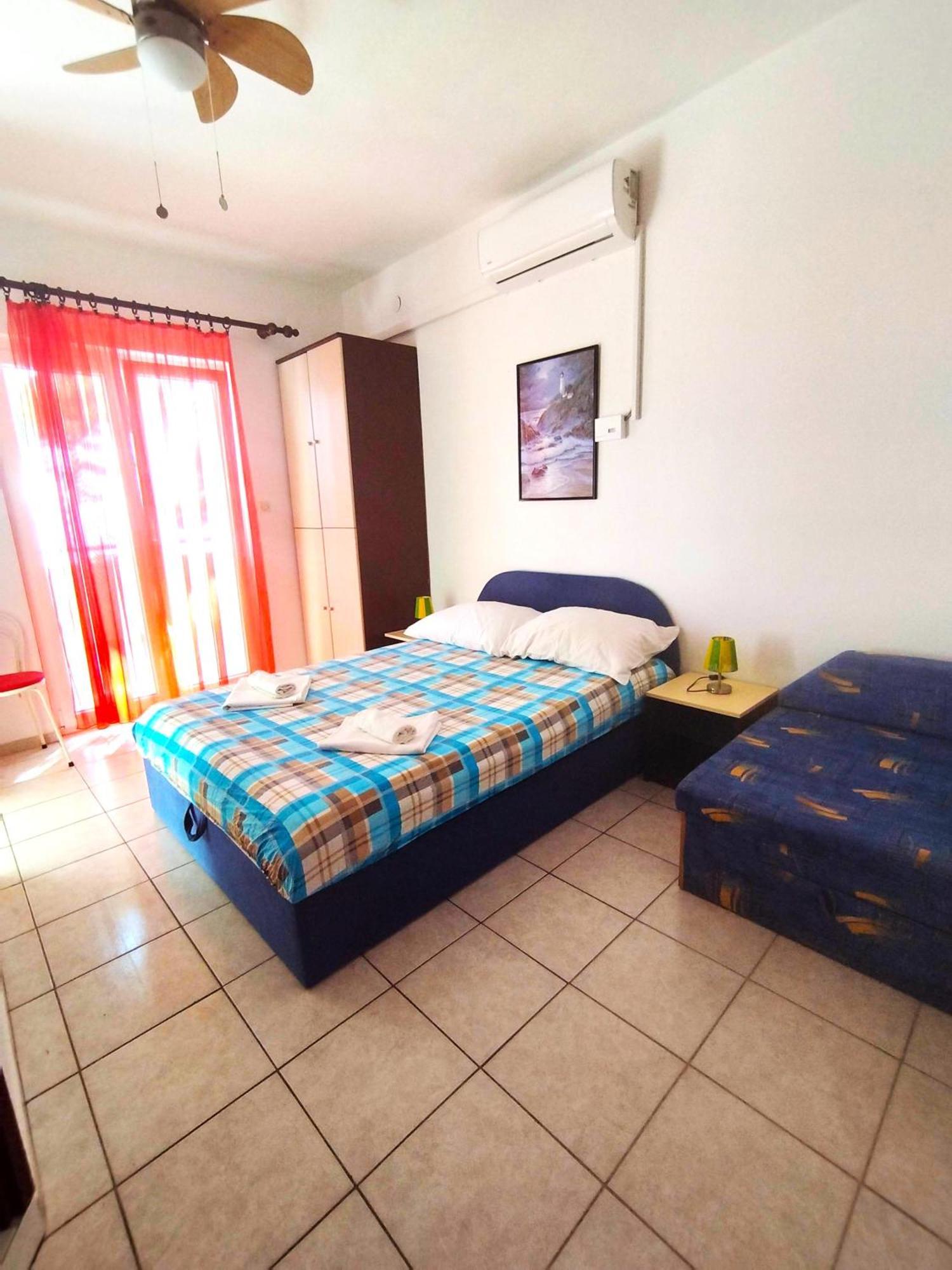 Apartment Jelas Živogošće Eksteriør billede