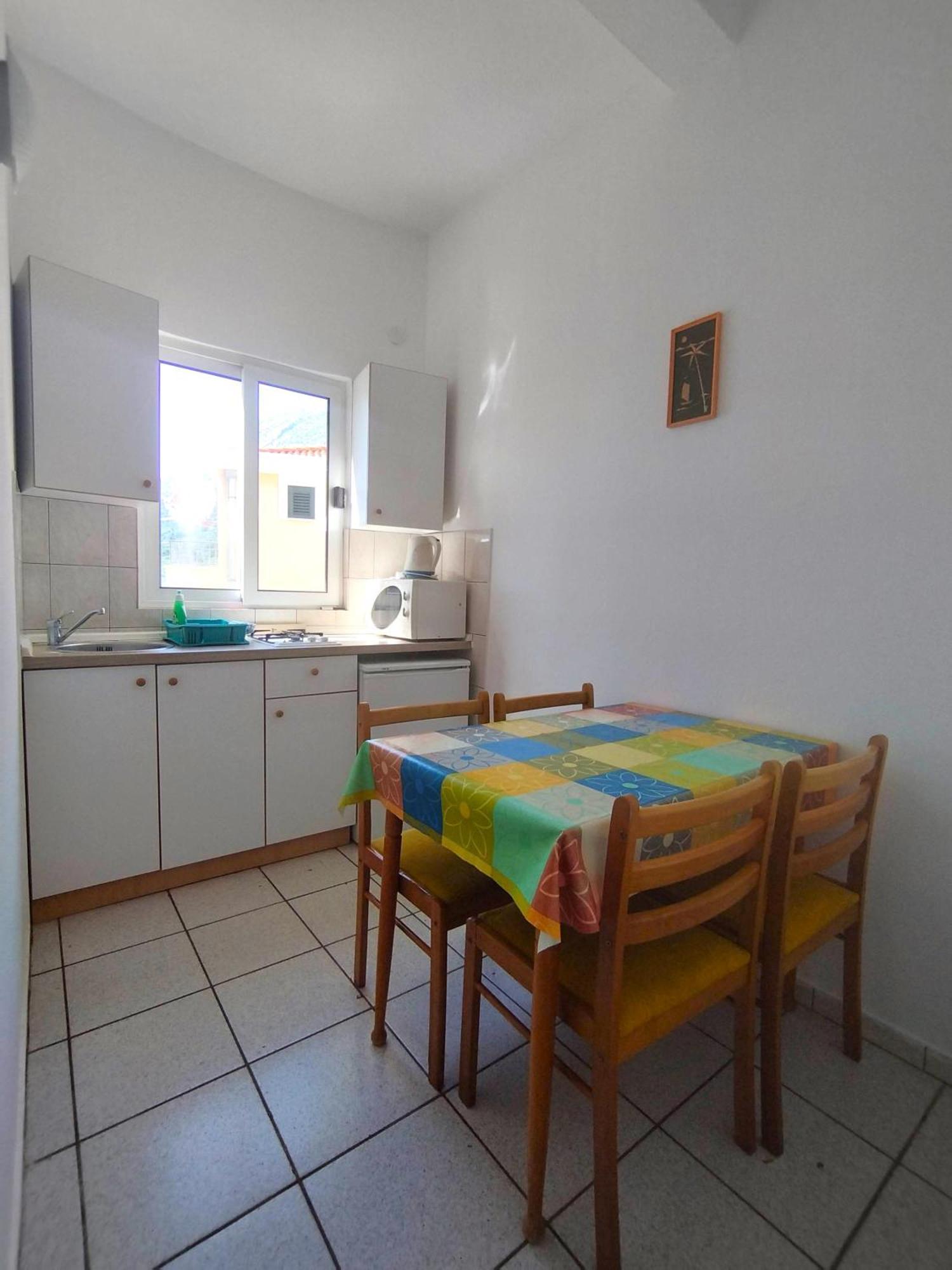 Apartment Jelas Živogošće Eksteriør billede